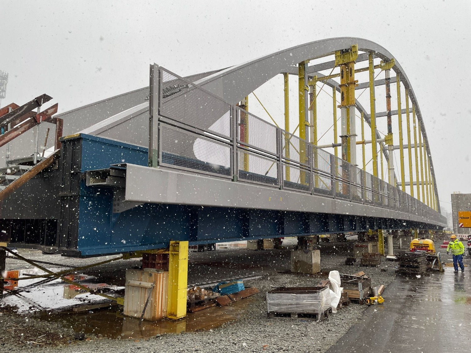 RTW Süd 1 (Stabbogenbrücke)